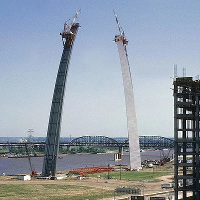 Construction of the Gateway Arch is completed in St. Louis, Missouri.