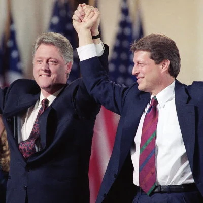 The 1992 U.S. Presidential Election ends in a victory for Democratic candidates Bill Clinton and his VP Al Gore. Clinton defeats Republican incumbent George H.W. Bush and Independent candidate Ross Perot.